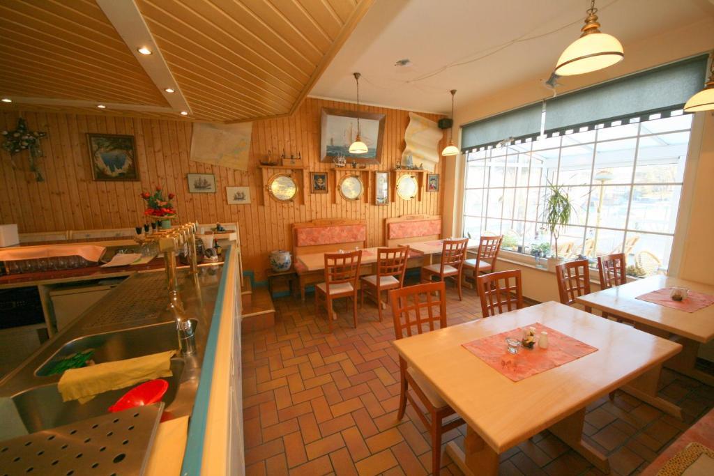 Hotel Albatros Goehren  Εξωτερικό φωτογραφία