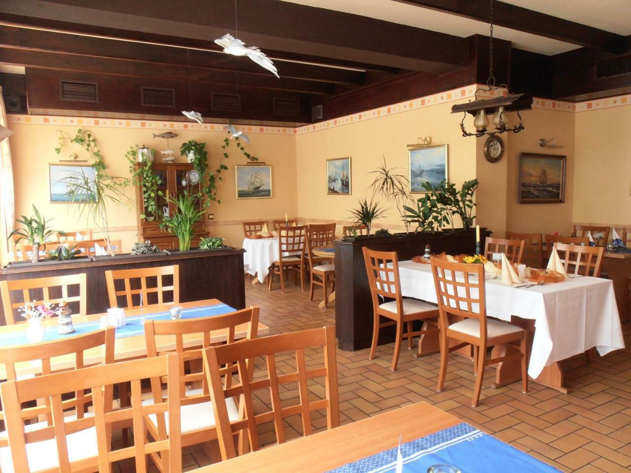 Hotel Albatros Goehren  Εξωτερικό φωτογραφία